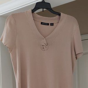 Short sleeve v-neck beige rayon sweater